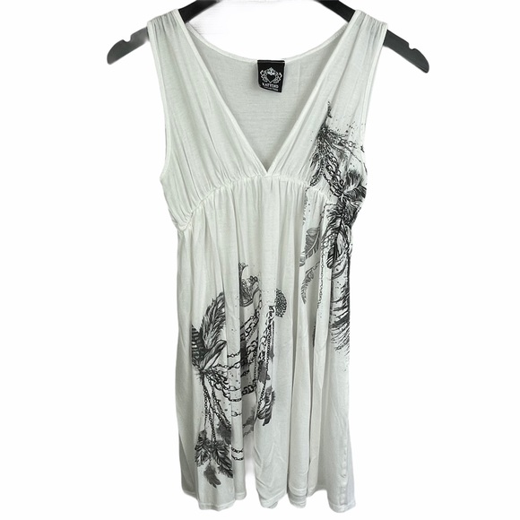 Vintage Tops - V Vintage Tank Top Western White Sleeveless Vneck